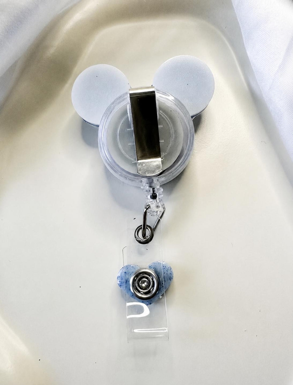 Personalised Minnie Mouse Glitter Retractable ID Card Holder