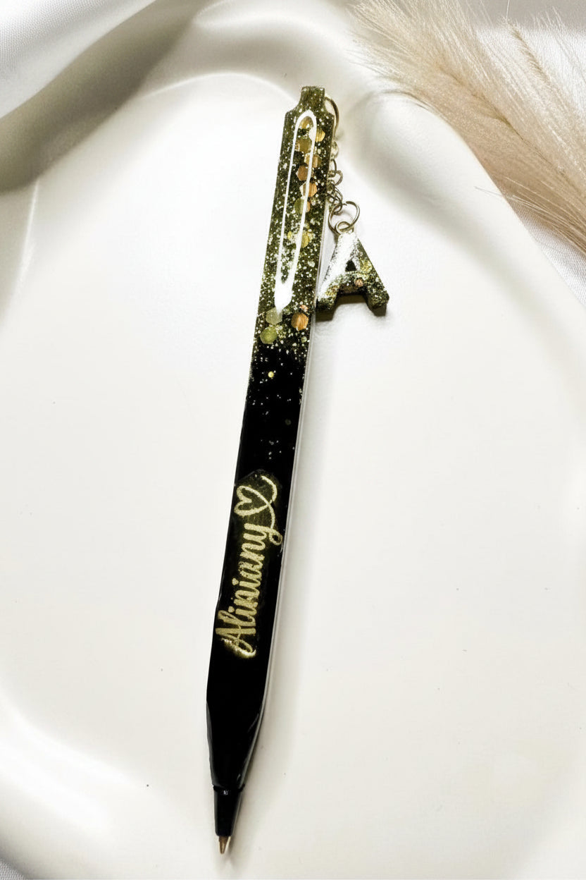Personalised Black Refillable Glitter Resin Pen – Gift box