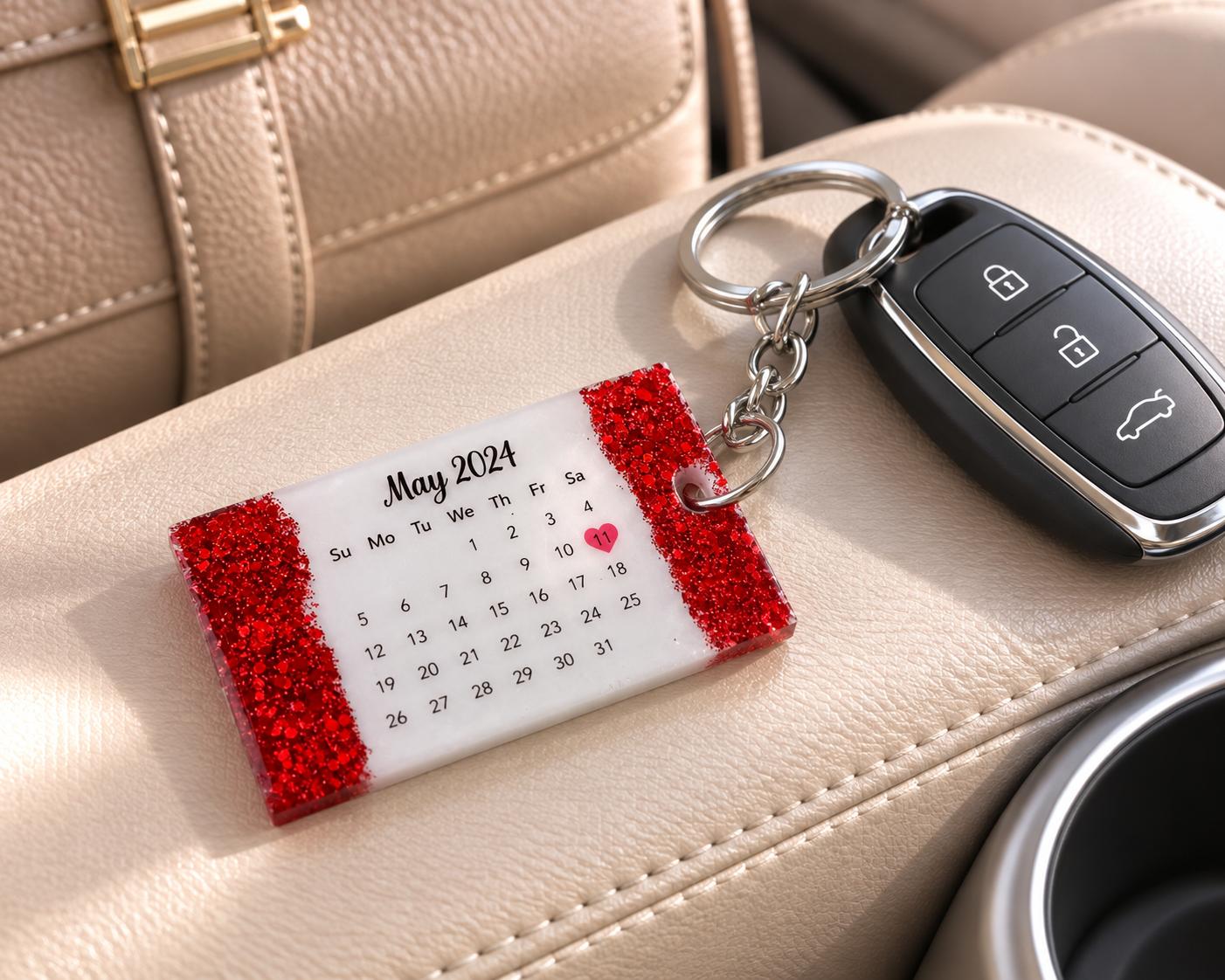 Personalised Resin Calendar Keychain | Custom Date & Name Keepsake | Glitter Couples Gift