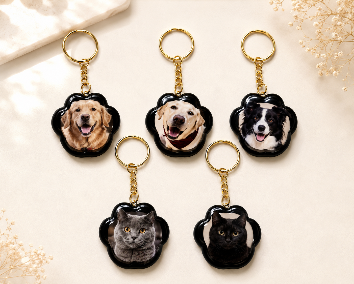 Personalised Paw Print Photo Keychain | Custom Pet Resin Keyring