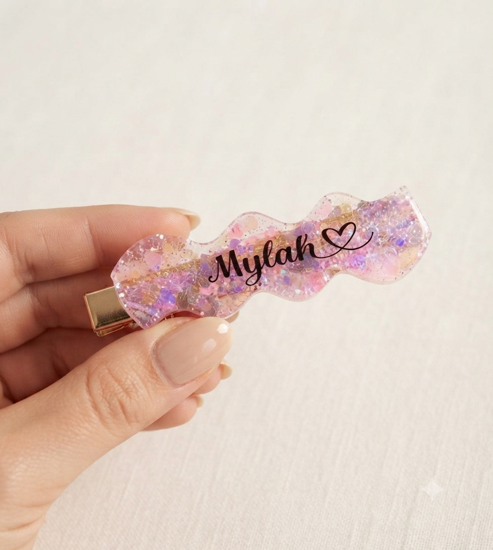 Wavy / Heart Little Girl Hair Clip