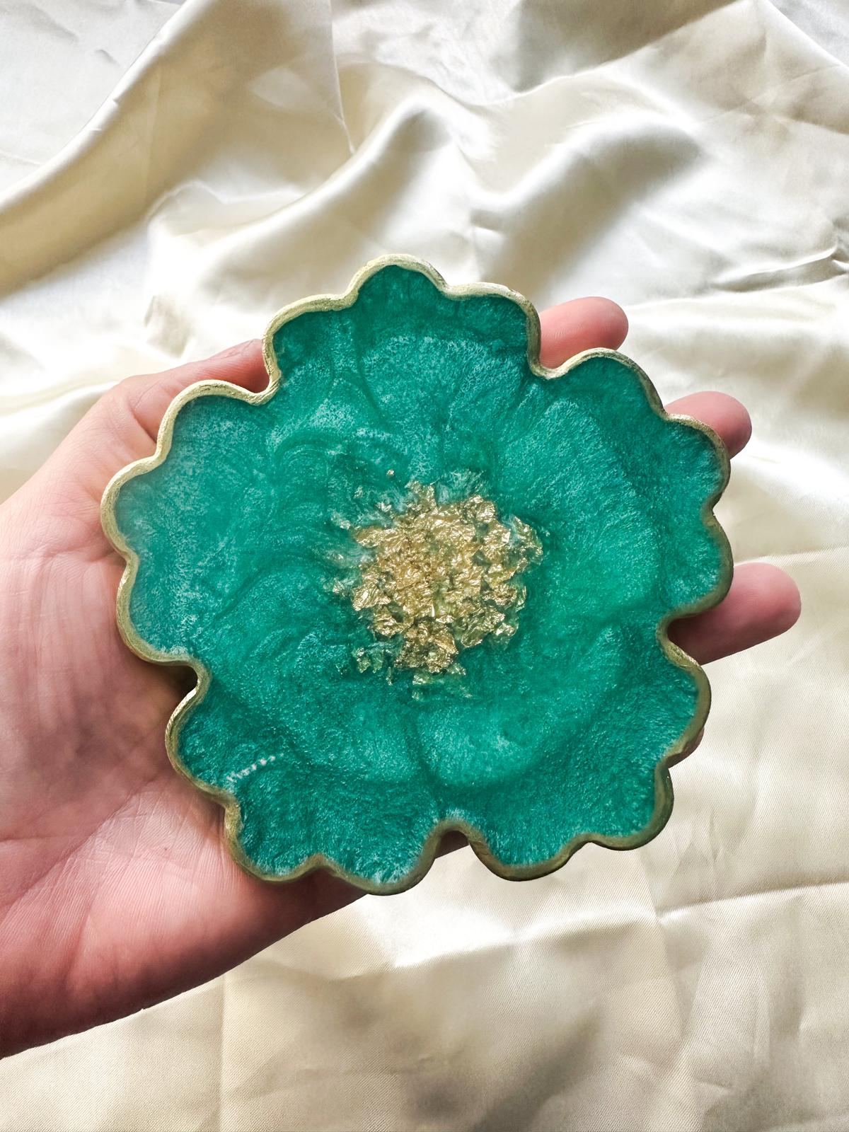 Flower Resin Coasters with Gold Flakes & Gold Rim | Handmade Sets